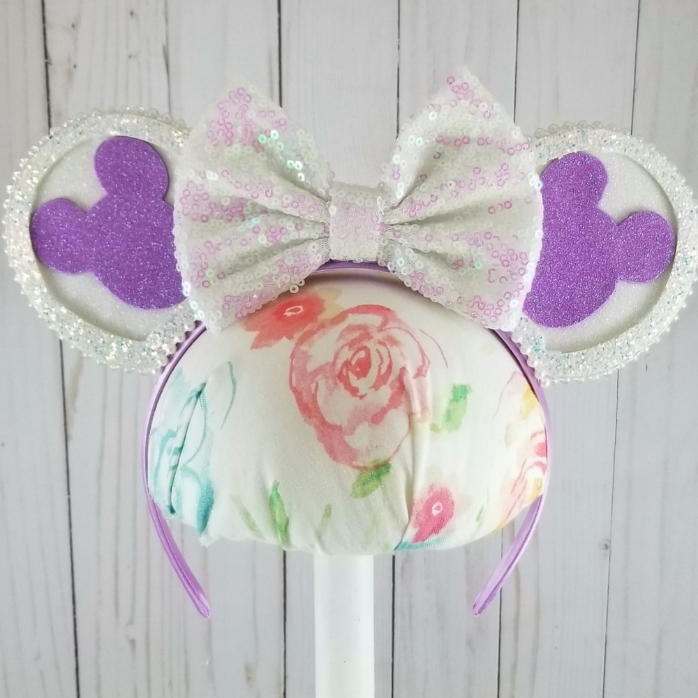 Mickey Balloon Minnie Mouse Ears Purple & White
